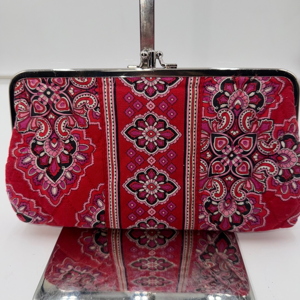 Vera Bradley Red Floral Kiss Lock Clutch Wallet Pouch Cosmetic Bag
